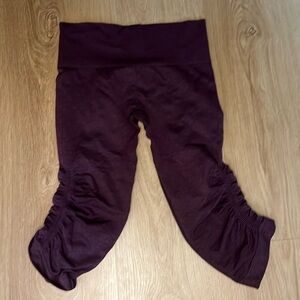 Lululemon In the Flow Crop Leggings Sz 4